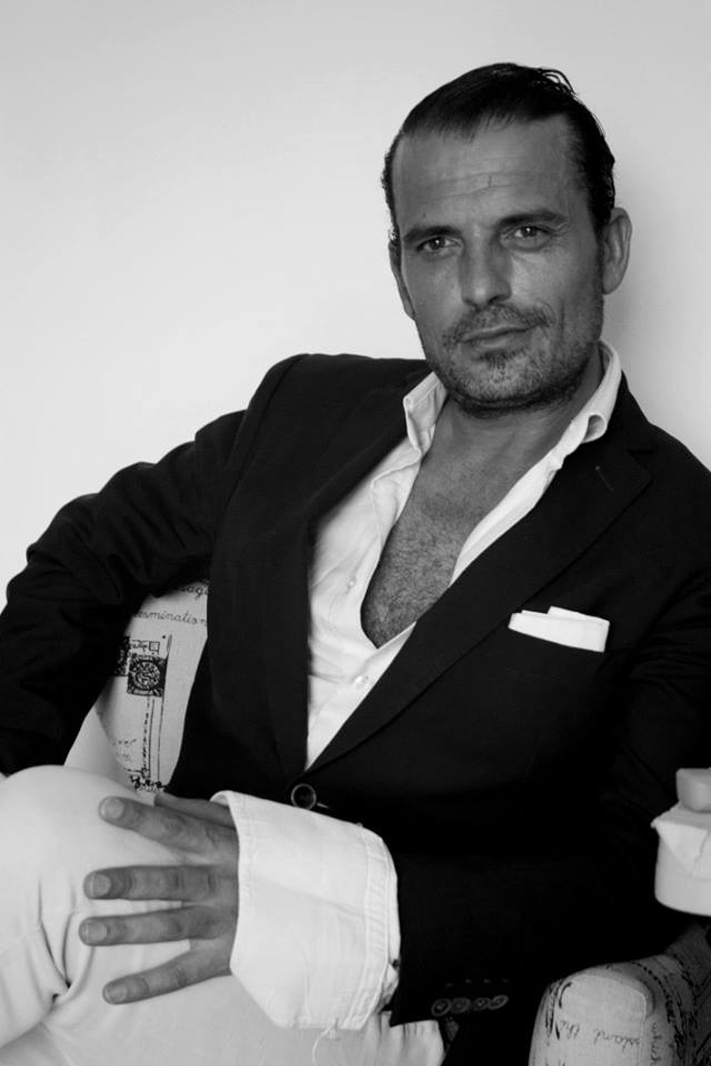 12190965_821035744680065_2855145185446444166_n